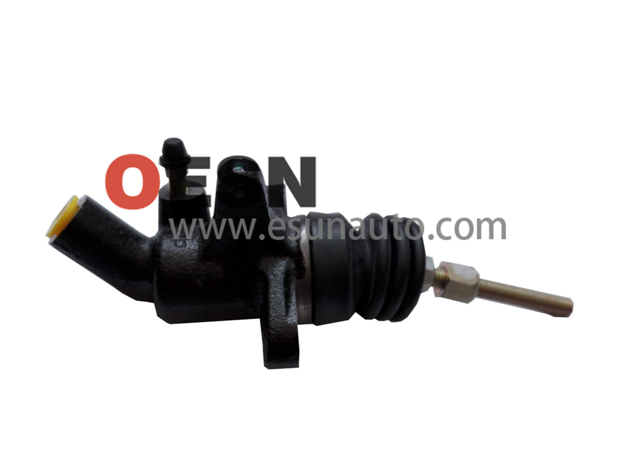 Clutch slave cylinder  ESN60051  OEM8970328475  8970201341